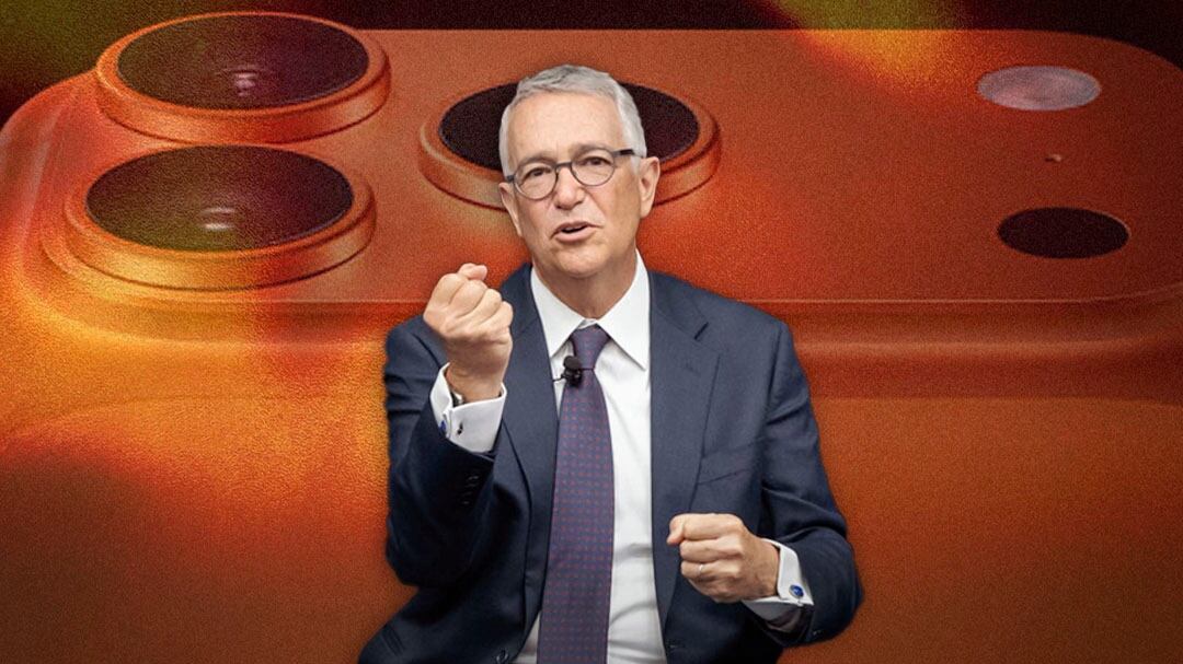 La dura crítica de Ricardo Salinas Pliego al iPhone 17: “se siente más barato”