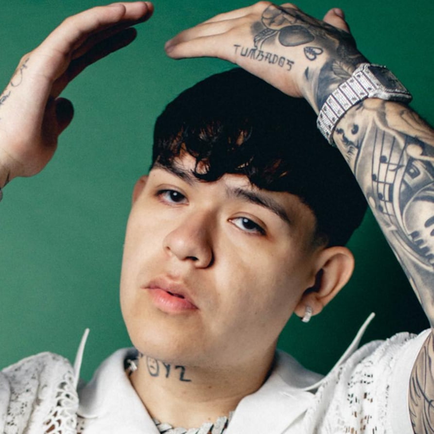 Junior H declara ante la Fiscalía de Jalisco por cantar El Azul en Zapopan