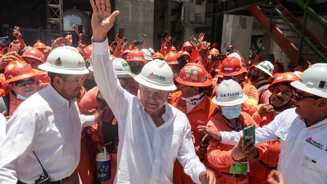 AMLO en refinería Dos Bocas