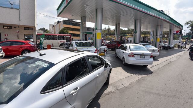Gasolinera de CDMX. Bajo costo de magna.
