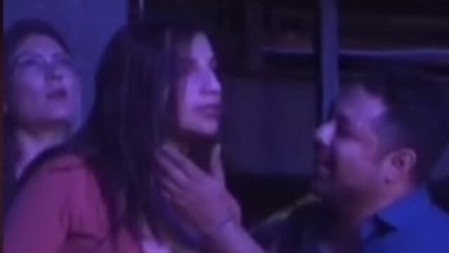 Pareja peleando en concierto de la banda MS