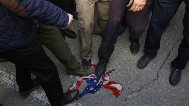 Protestas en Teherán, Irán, por el asesinato con drones de Qassem Soleimani.