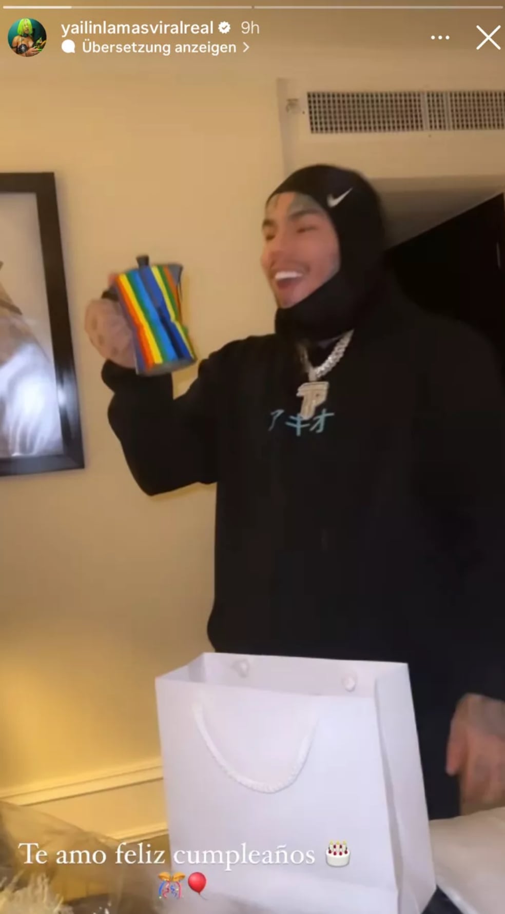 El regalo de Yailin La Más Viral a Tekashi 6ix9ine por su cumpleaños desata críticas