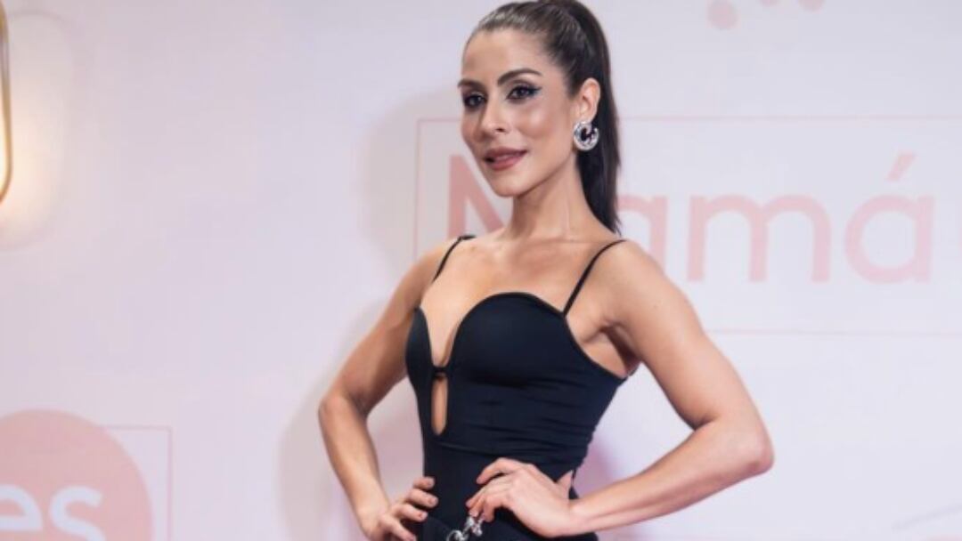 María León presume con sensuales fotos a su novio Allen Genkin
