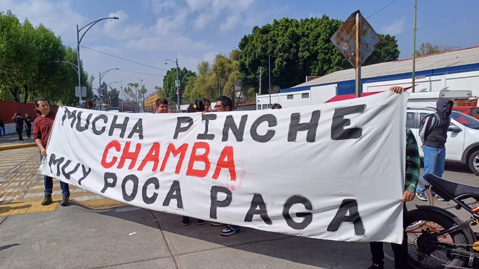 Protestan por la semana laboral de 40 horas
