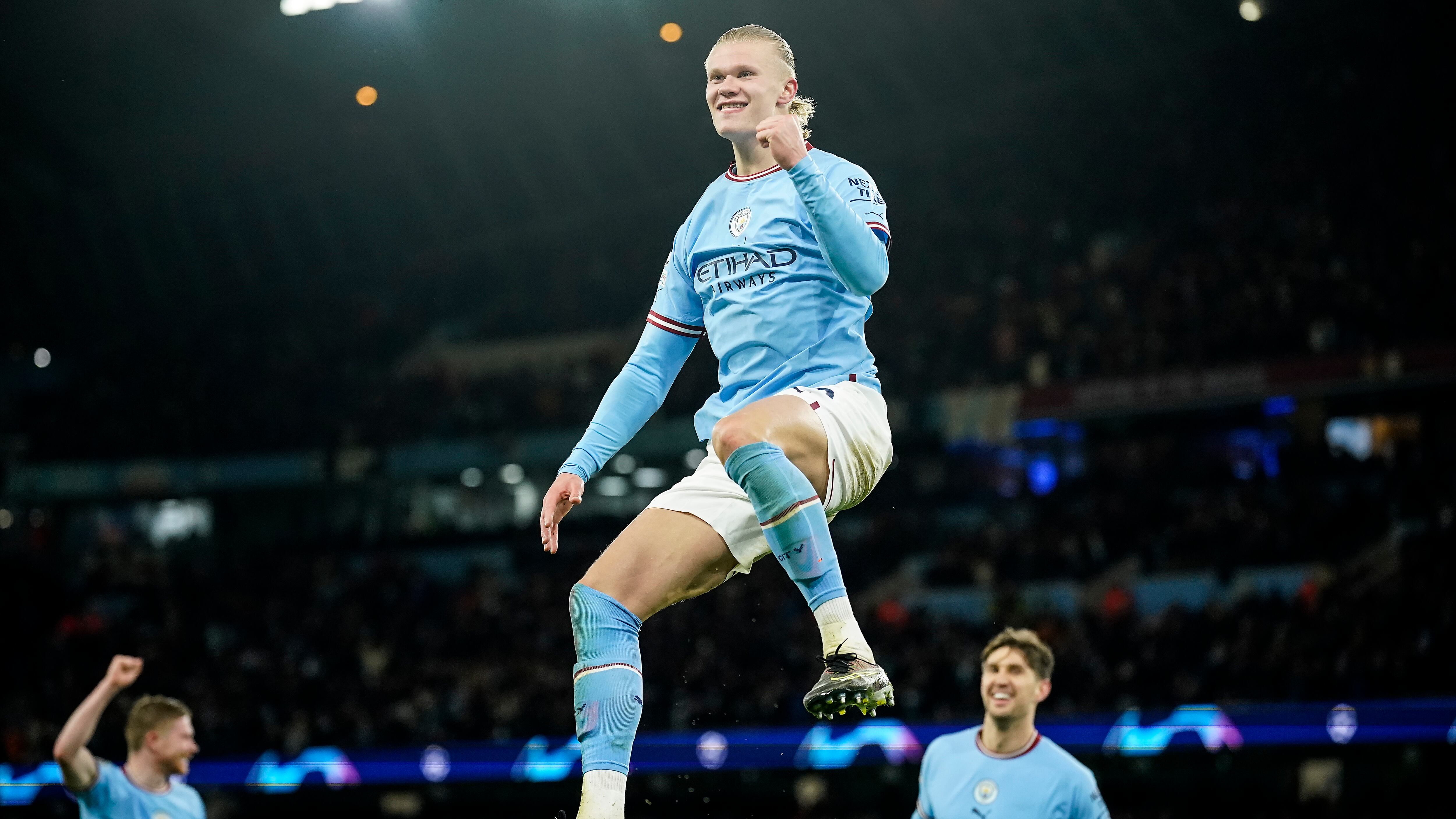 Erling Haaland demuestra que ya es el mejor goleador del mundo; anota 5 goles en partido de Champions