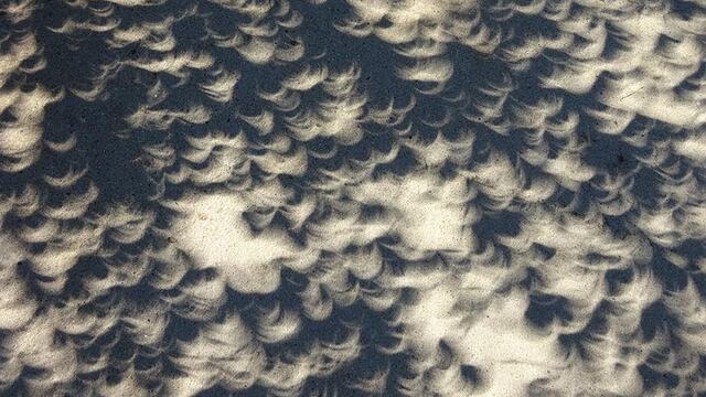 Efecto Pinhole durante el eclipse solar