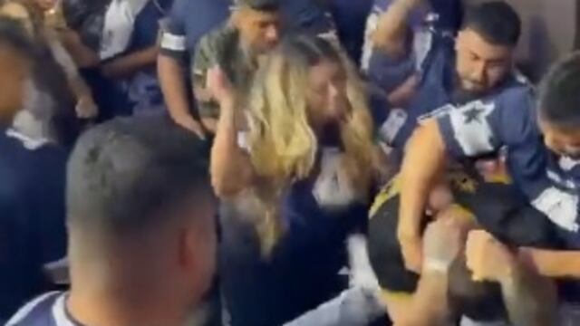 Fans agreden en el AT&T Stadium
