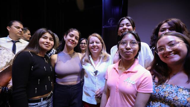 Loretta Ortiz llama a los jóvenes a votar en elecciones del Poder Judicial.