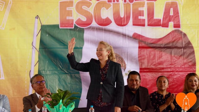 María de los Ángeles Zuppa entregó arcotecho en primaria de Los Dolores de Tepotzotlán