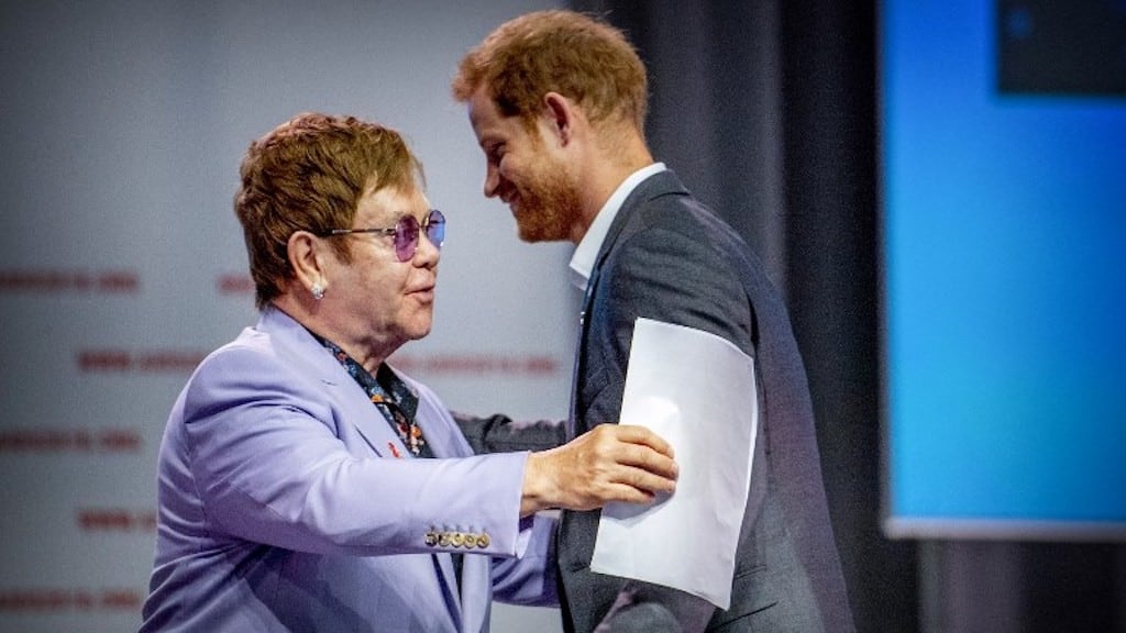 Elton John y Principe Harry.