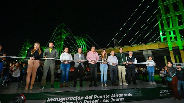 Ricardo Gallardo Cardona inaugura sistema atirantado en el puente de Circuito Potosí