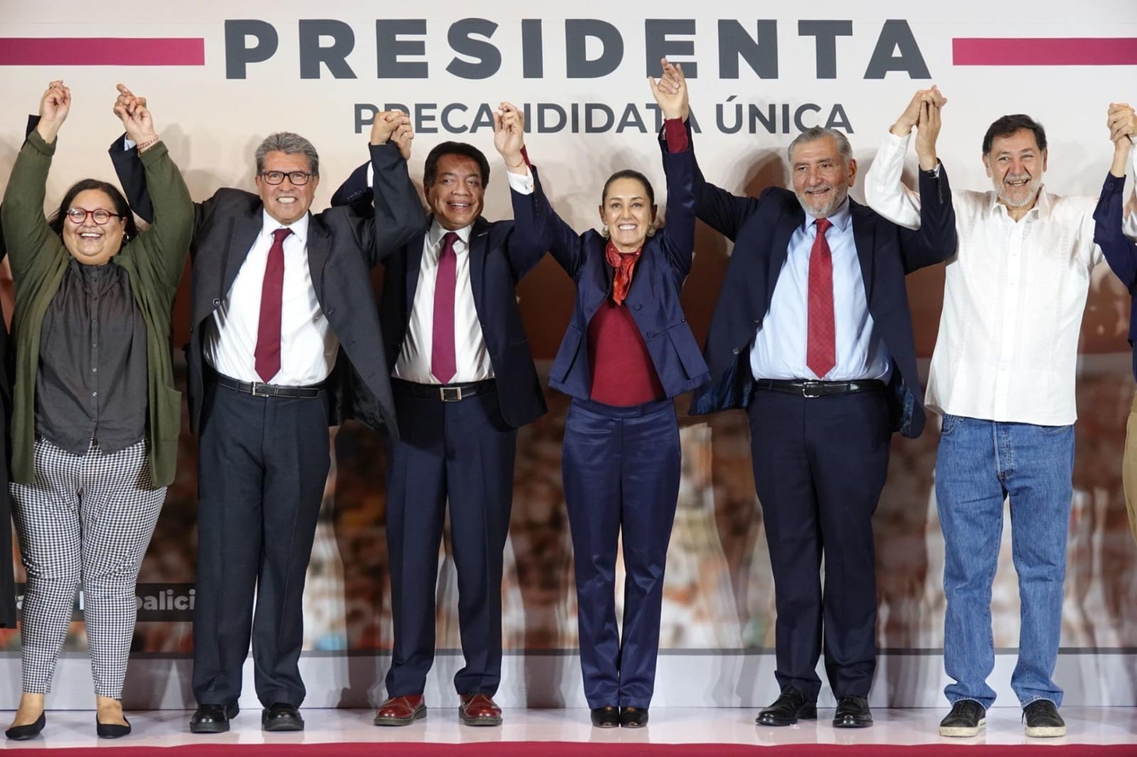 Claudia Sheinbaum presenta a su equipo de precampaña