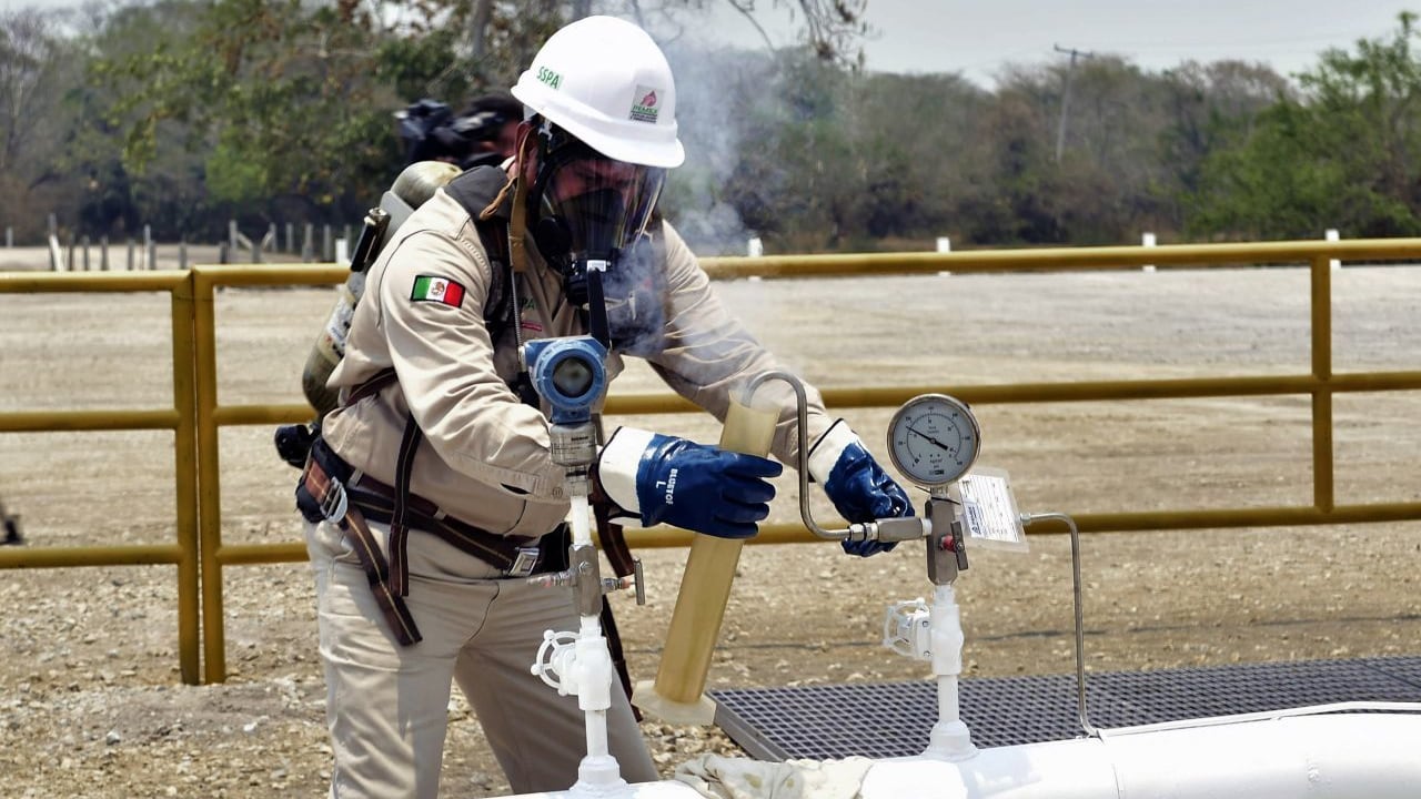Pausa de arbitraje de Talos Energy contra México, favorece a Pemex