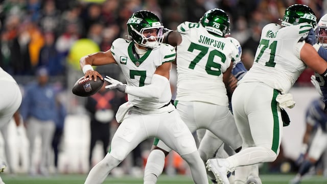 ¡Alarma en la NFL! Disparan a jugador de los Jets; se encuentra en estado crítico.
