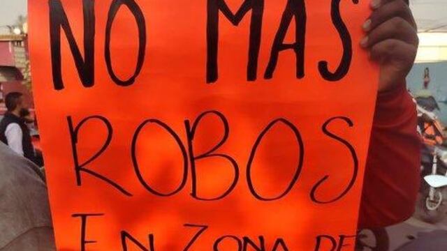 Repartidores protestan en Naucalpan