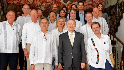 Alfonso Durazo recibe a embajadores y funcionarios de 15 países de la Unión Europea