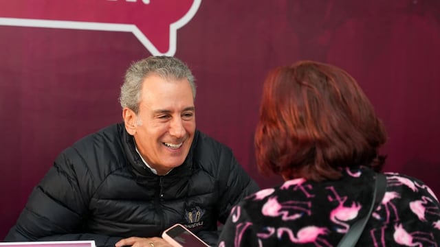 DIF Puebla Capital entregó sillas de ruedas y apoyos funcionales durante “Día del Pueblo, La Capital te Escucha”