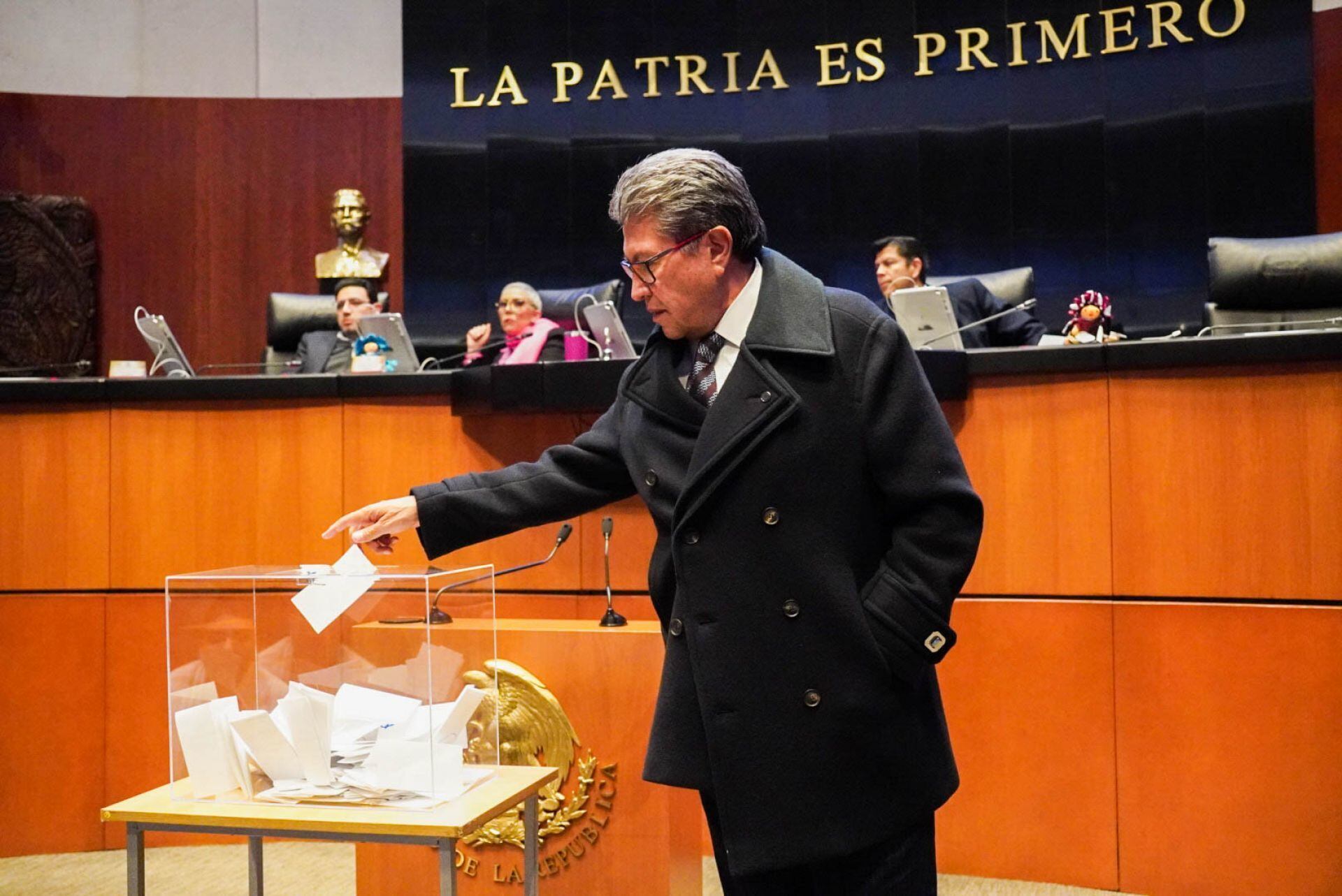 Ricardo Monreal senador por Morena