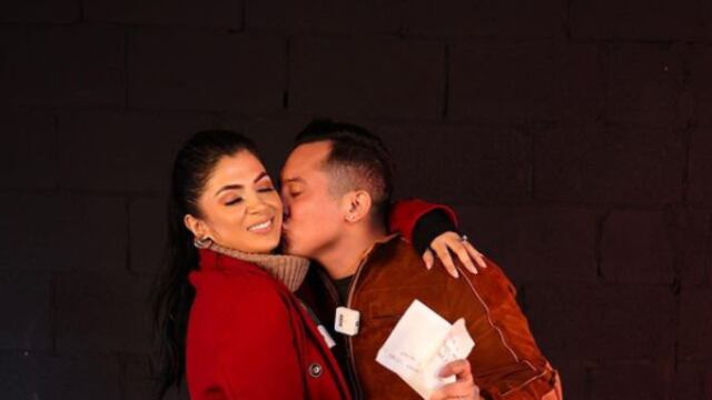 Edwin Luna y Kimberly Flores