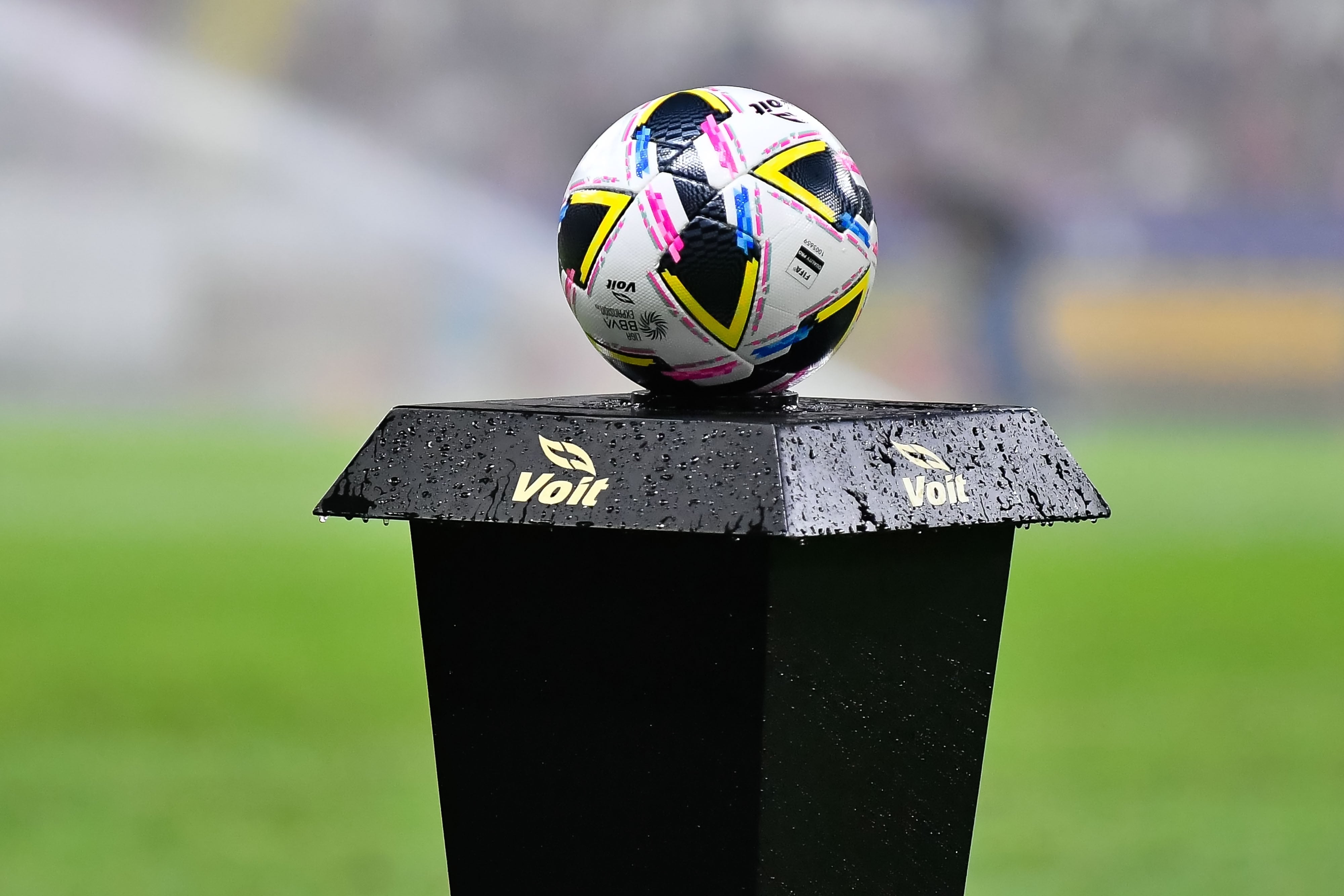 Avanza juicio por el ascenso y descenso en Liga MX: admiten cinco amparos