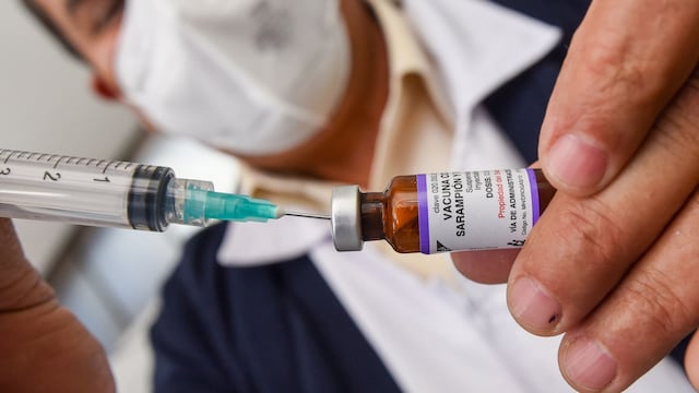 Reclamos por falta de módulos de vacunación contra el sarampión en CDMX