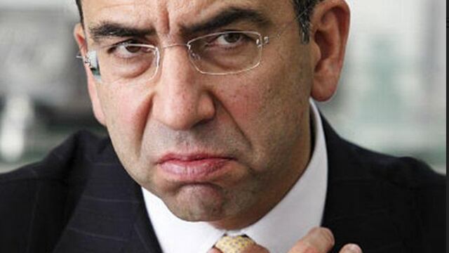 Javier Lozano: un hombre preparado, inteligente, capaz y ambicioso, muy ambicioso, se reencuentra con su condición; la traición.