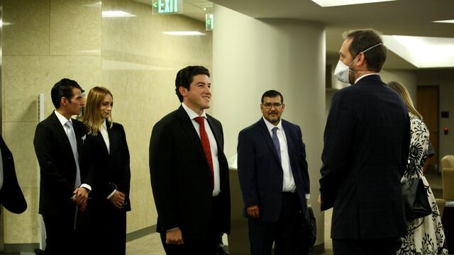 Samuel García y el juez Andy Brown