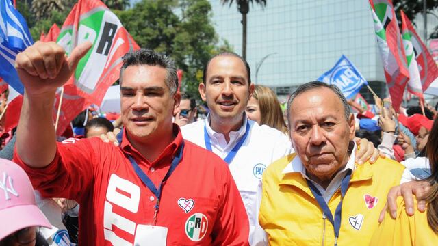 Marko Cortés, presidente nacional del PAN, Alejandro Moreno, presidente nacional del PRI y Jesús Zambrano, líder del PRD