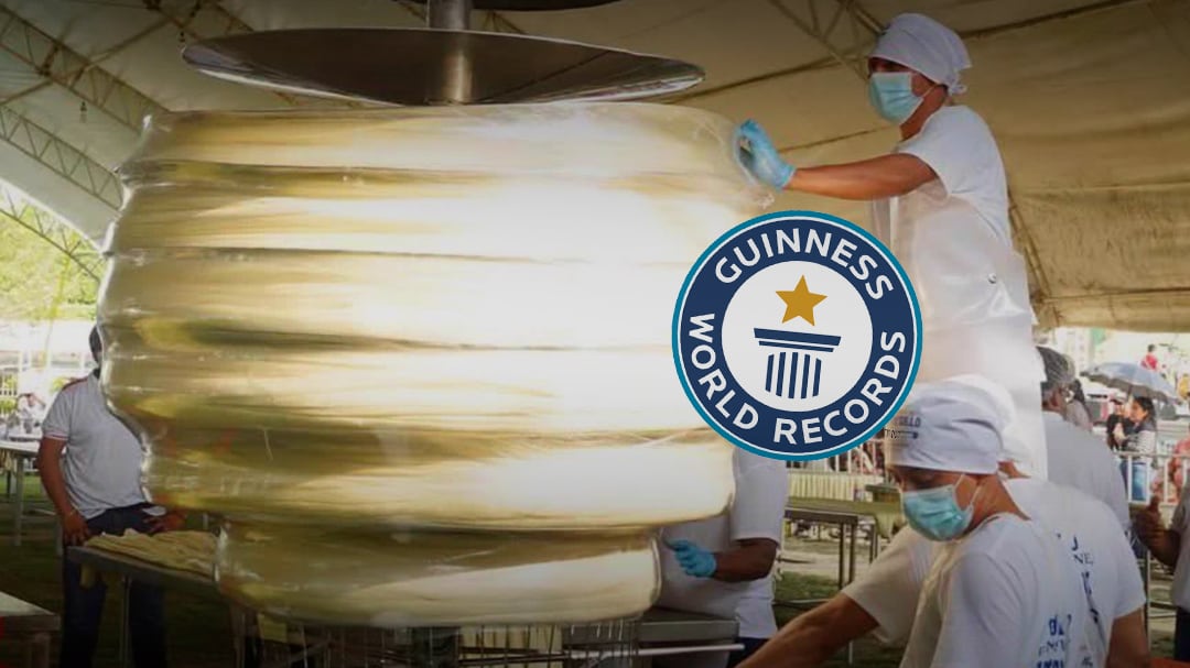 Pijijiapan rompe Récord Guinness con una gigantesca bola de queso de hebra
