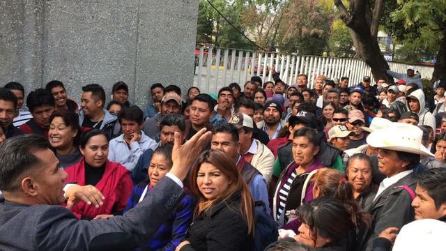 el edil y delegados de más de 30 comunidades sostuvieron una reunión con Sergio Devora Núñez,