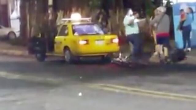 Taxista agrede a taxista