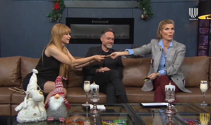 Mhoni Vidente le predice el embarazo de Montserrat Oliver