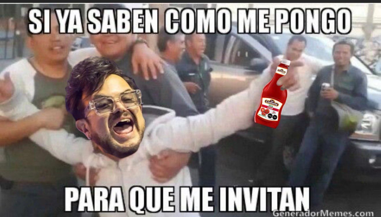 Aleks Syntek es objeto de memes tras su polémico concierto del 15 de septiembre
