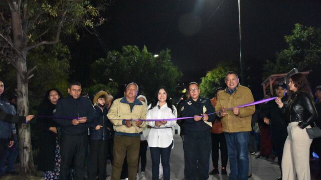 Karla Fiesco inaugura la Senda Iluminada