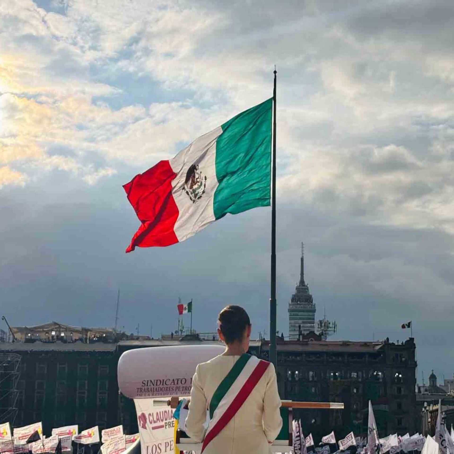 ¿Quién cantará en el Zócalo CDMX el 15 de septiembre? Lista oficial de artistas