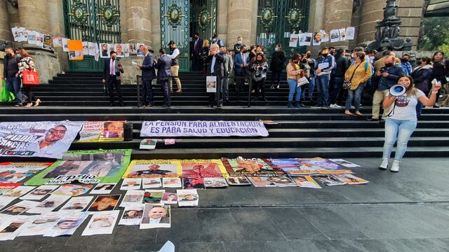 Protesta por la Ley Sabina en CDMX