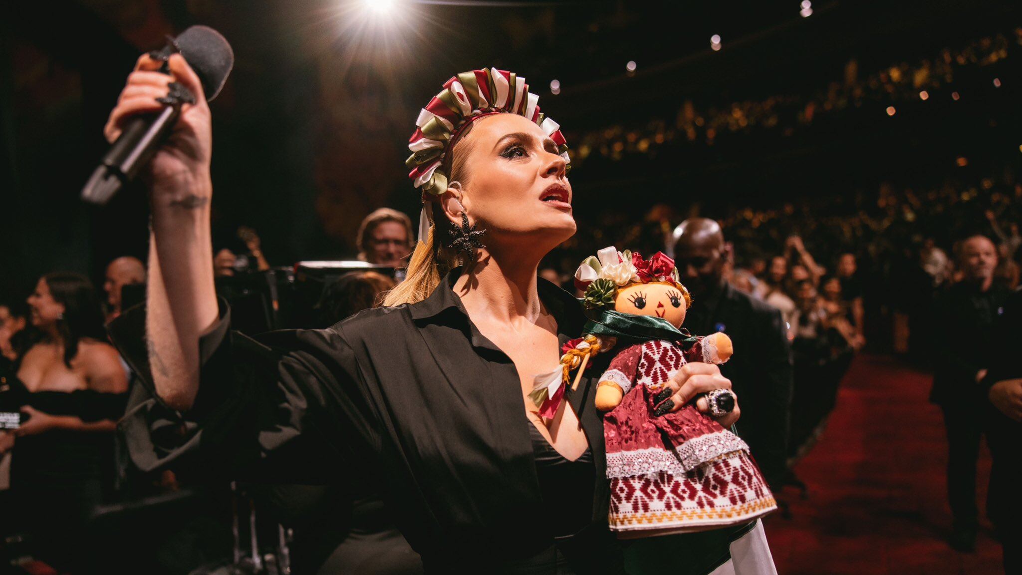 ¿Adele en México? Fans caen en la broma de sus conciertos en pleno Día de los Inocentes