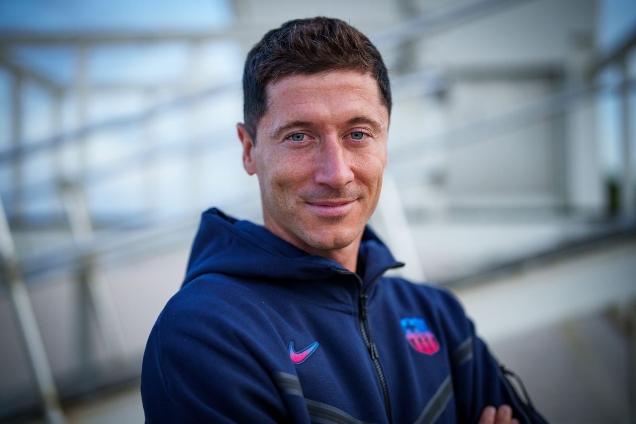 Robert Lewandowski ya está con el Barcelona.