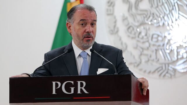 Raúl Cervantes. Solicitud de aclaraciones.