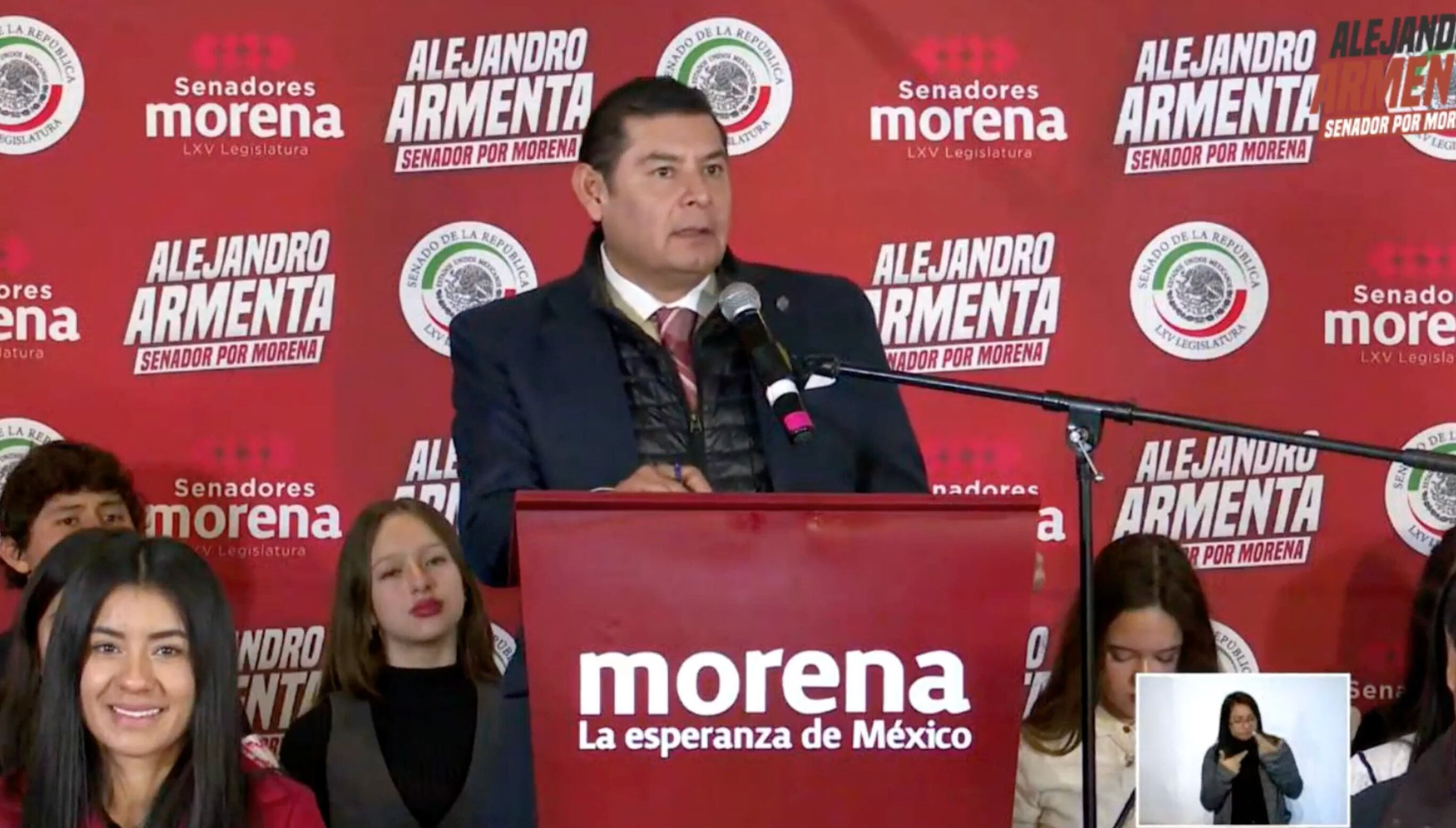 Alejandro Armenta presenta equipo de campaña