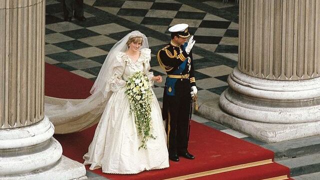 Príncipe Carlos y Diana de Gales