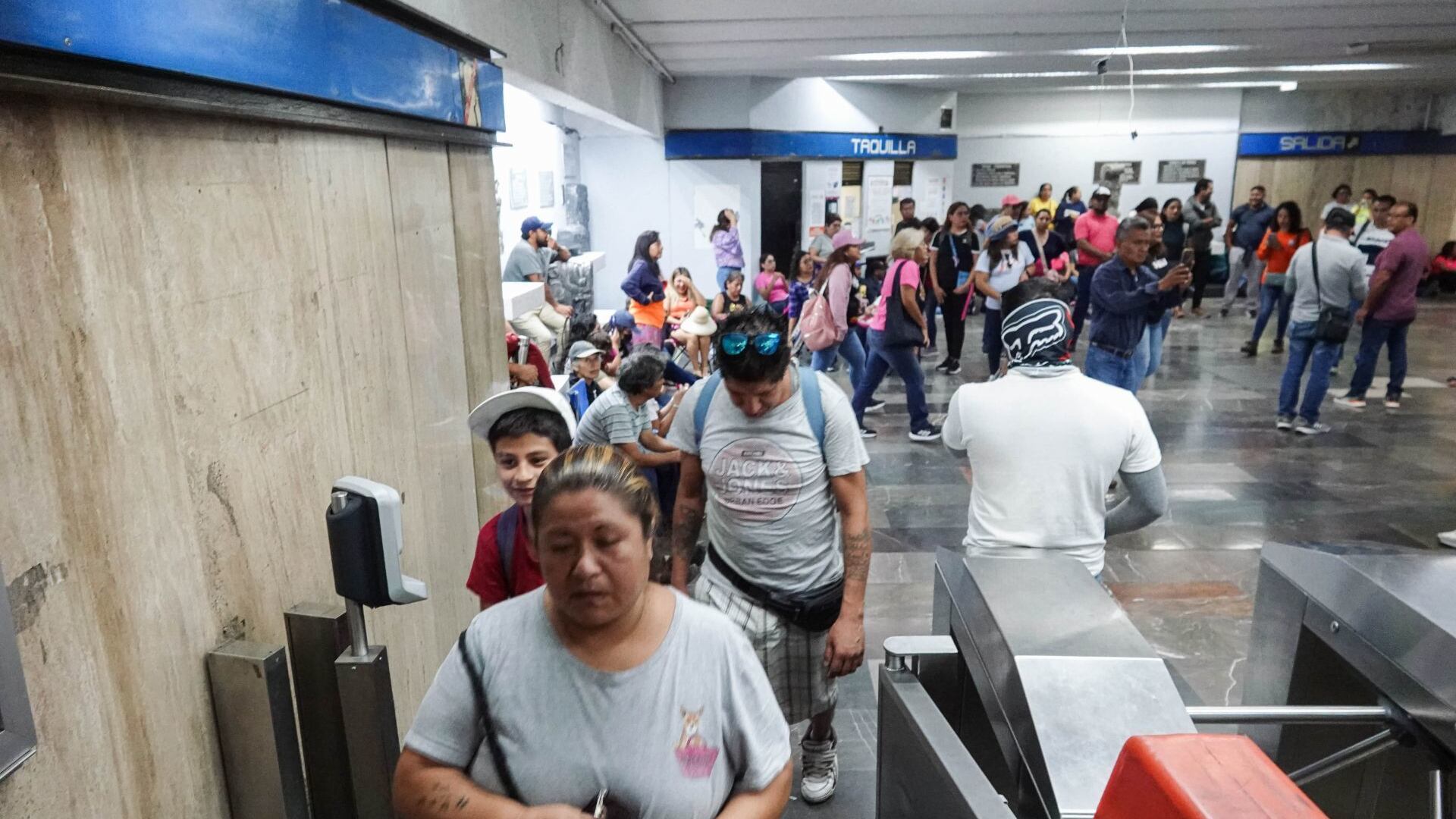 Pinchazos en el Metro CDMX ya son delito: esta es la dura sanción