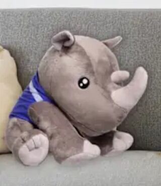 Rhino, la mascota de Sam’s Club México convertida en un tierno peluche