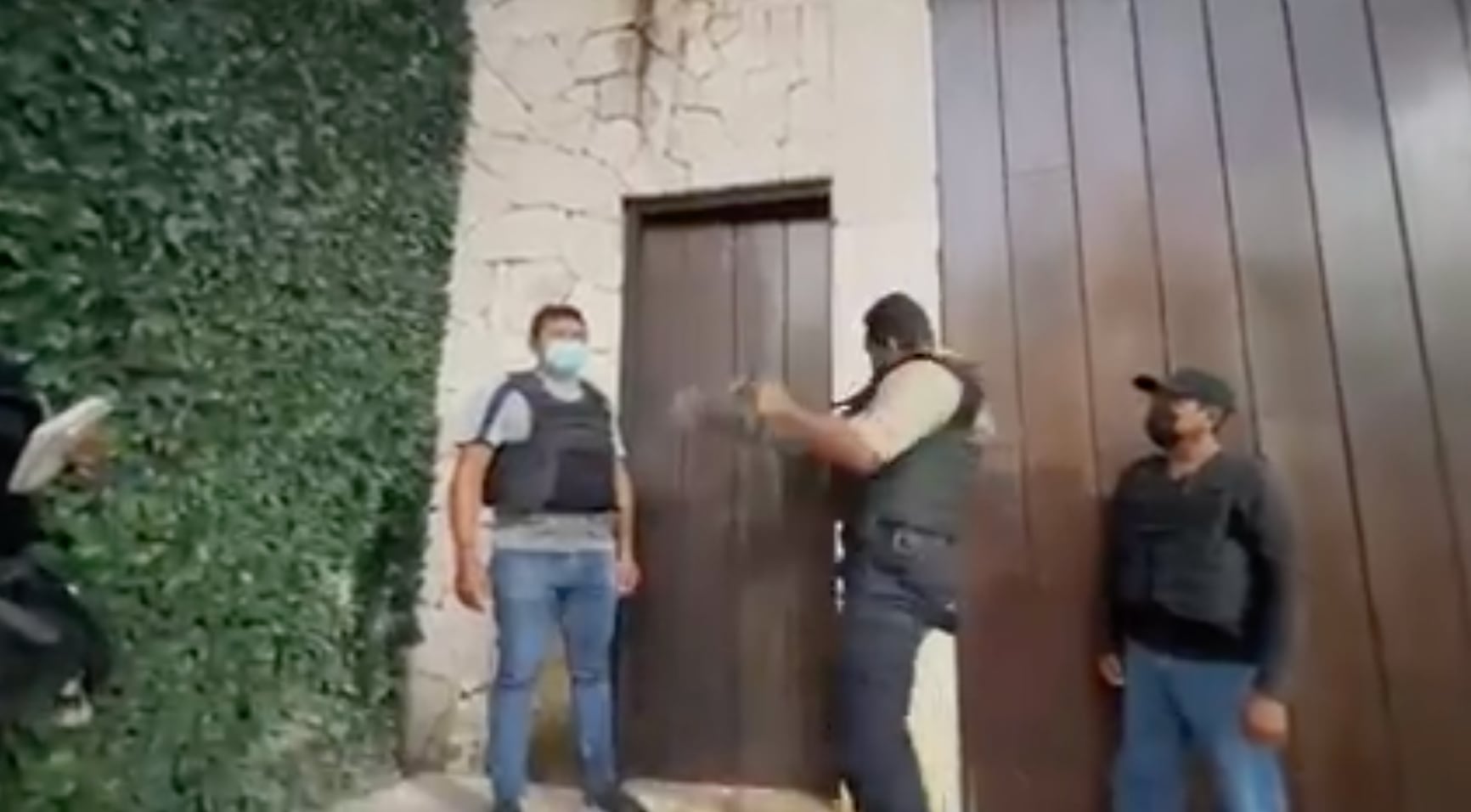 Cateo a casa de Alejandro Moreno