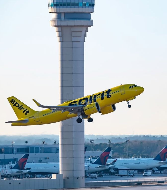 Spirit Airlines anuncia cese de operaciones: así afecta a México