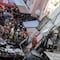 Mueren 2 personas al desplomarse edificio residencial irregular en Río de Janeiro