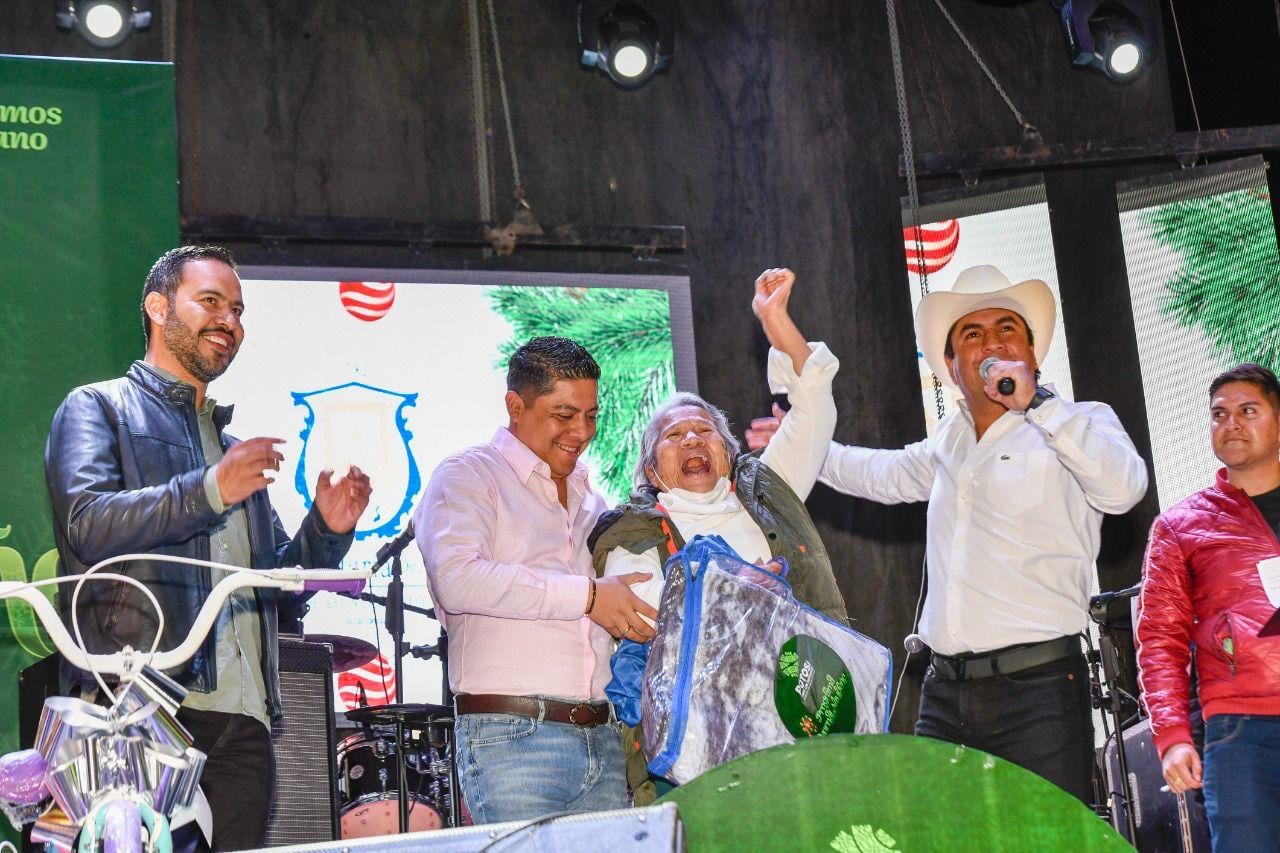 Ricardo Gallardo Cardona encabeza la Gira Navideña 2022 en San Luis Potosí