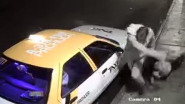 Una mujer es golpeada brutalmente por taxista en Pachuca