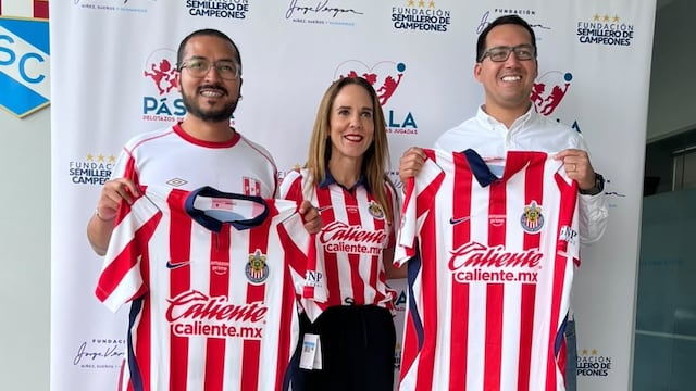 Chivas y Sporting Cristal se unen para impulsar el fútbol en Perú